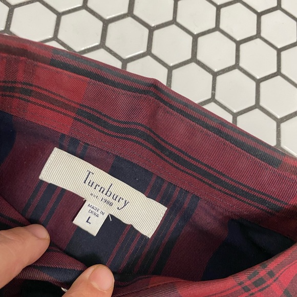 Turnbury button Down Shirt size large - Picture 2 of 4